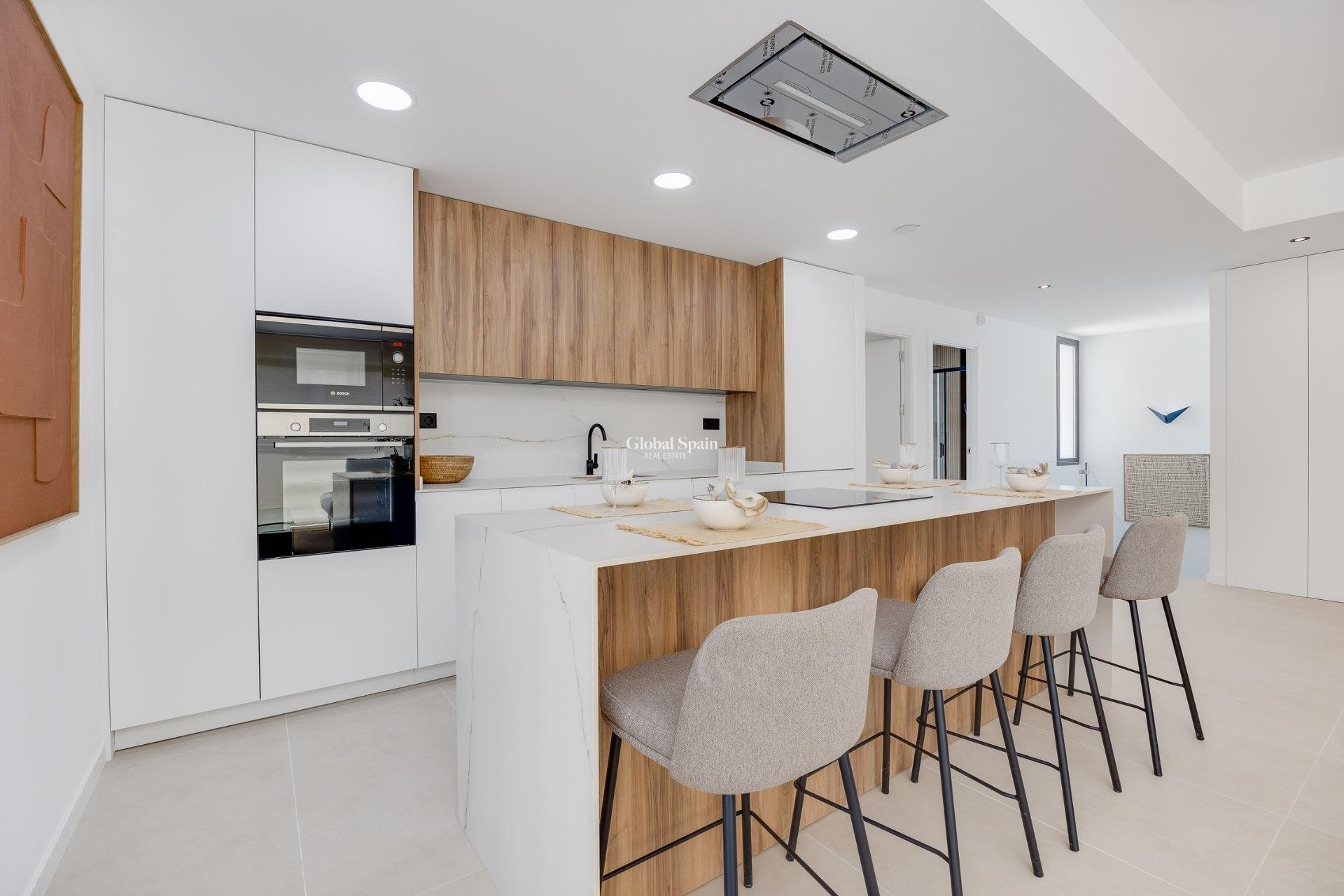 Neubau - VILLA -
LOS ALCÁZARES