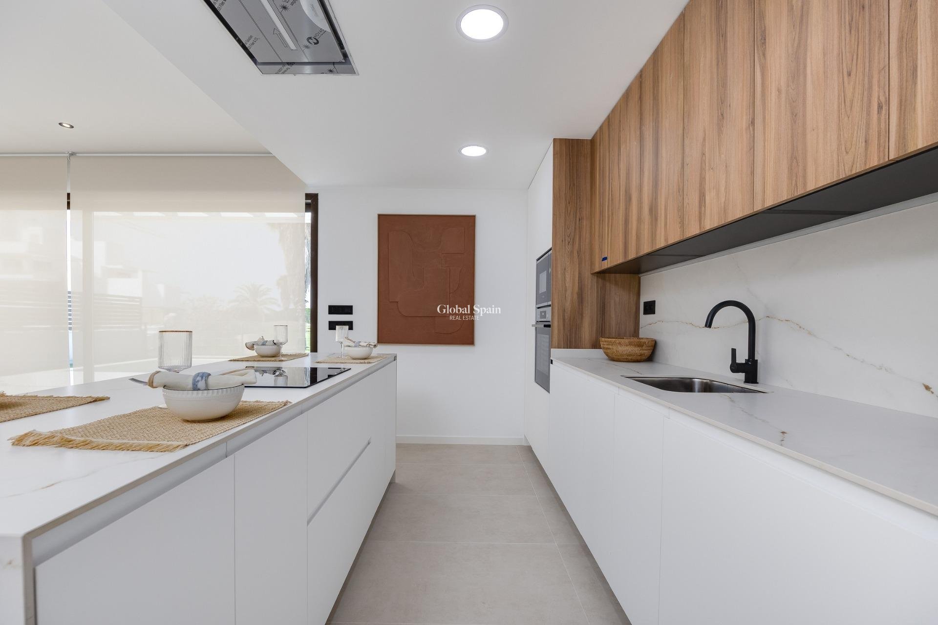 Neubau - VILLA -
LOS ALCÁZARES