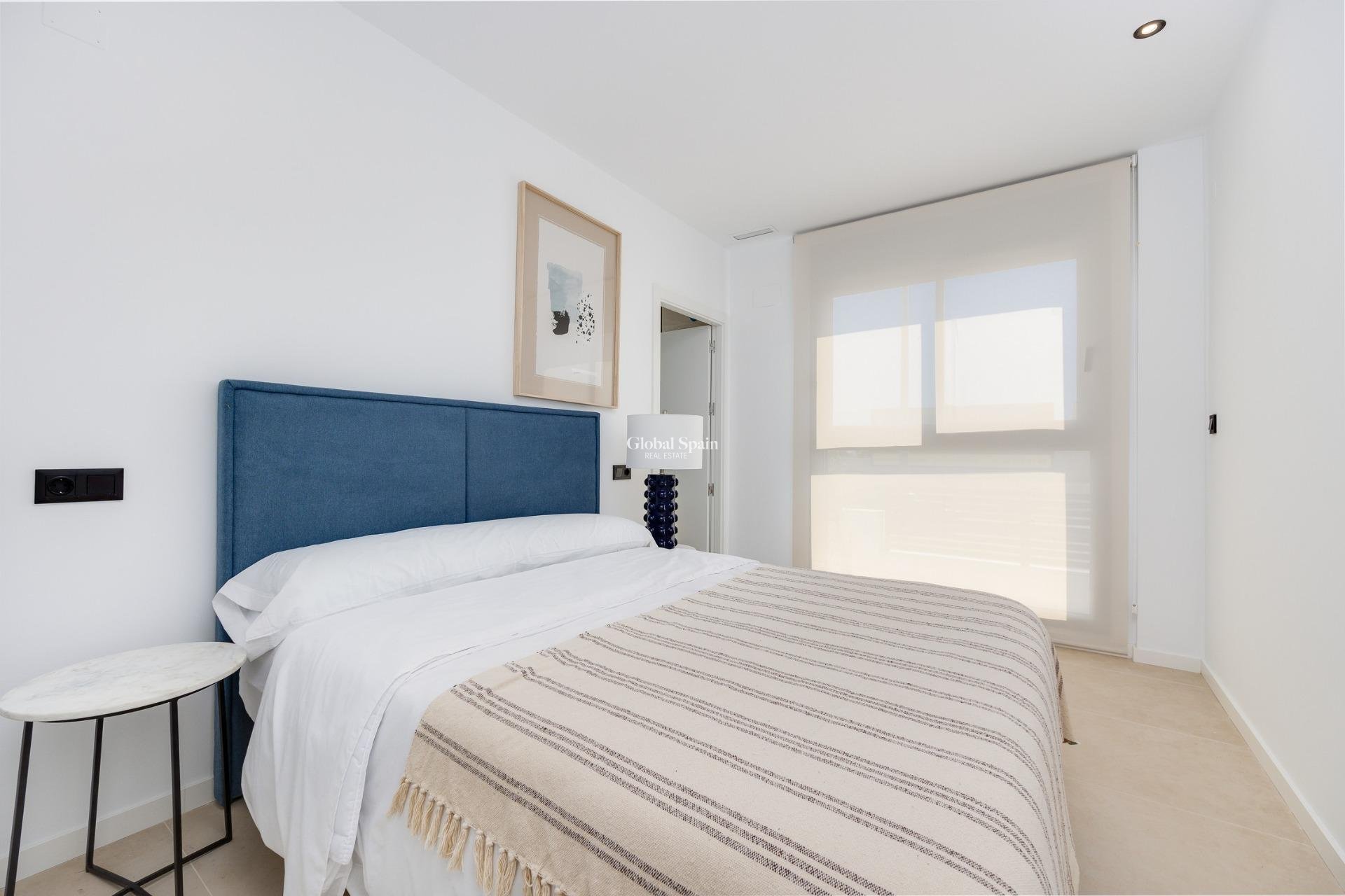 Neubau - VILLA -
LOS ALCÁZARES