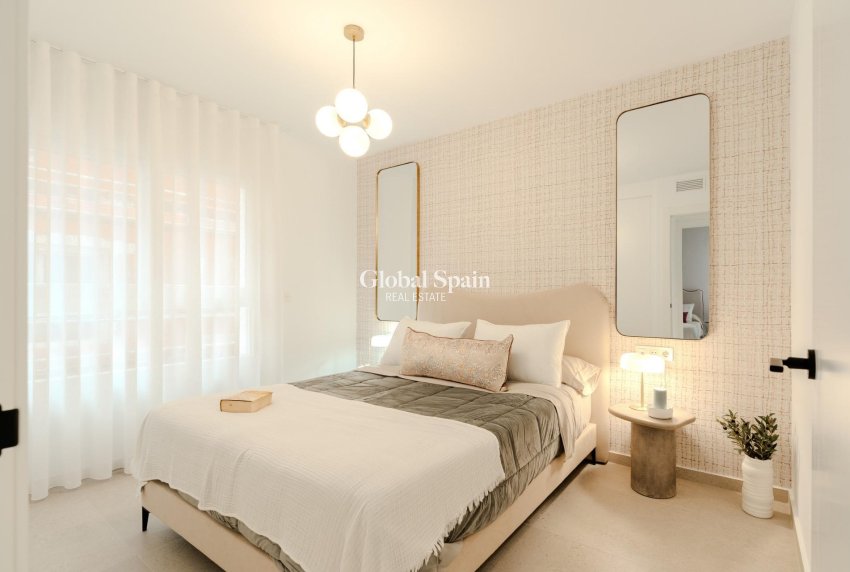 Neubau - VILLA -
LOS ALCÁZARES