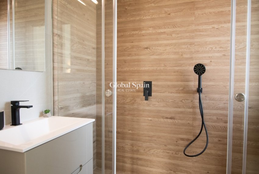 Neubau - Villa -
LOS MONTESINOS - La Herada