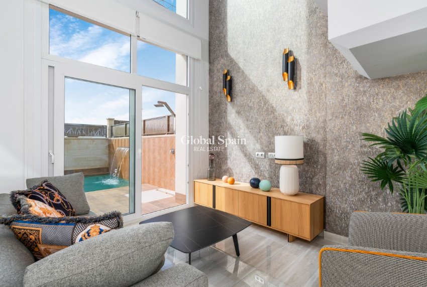 Neubau - Villa -
LOS MONTESINOS - La Herada