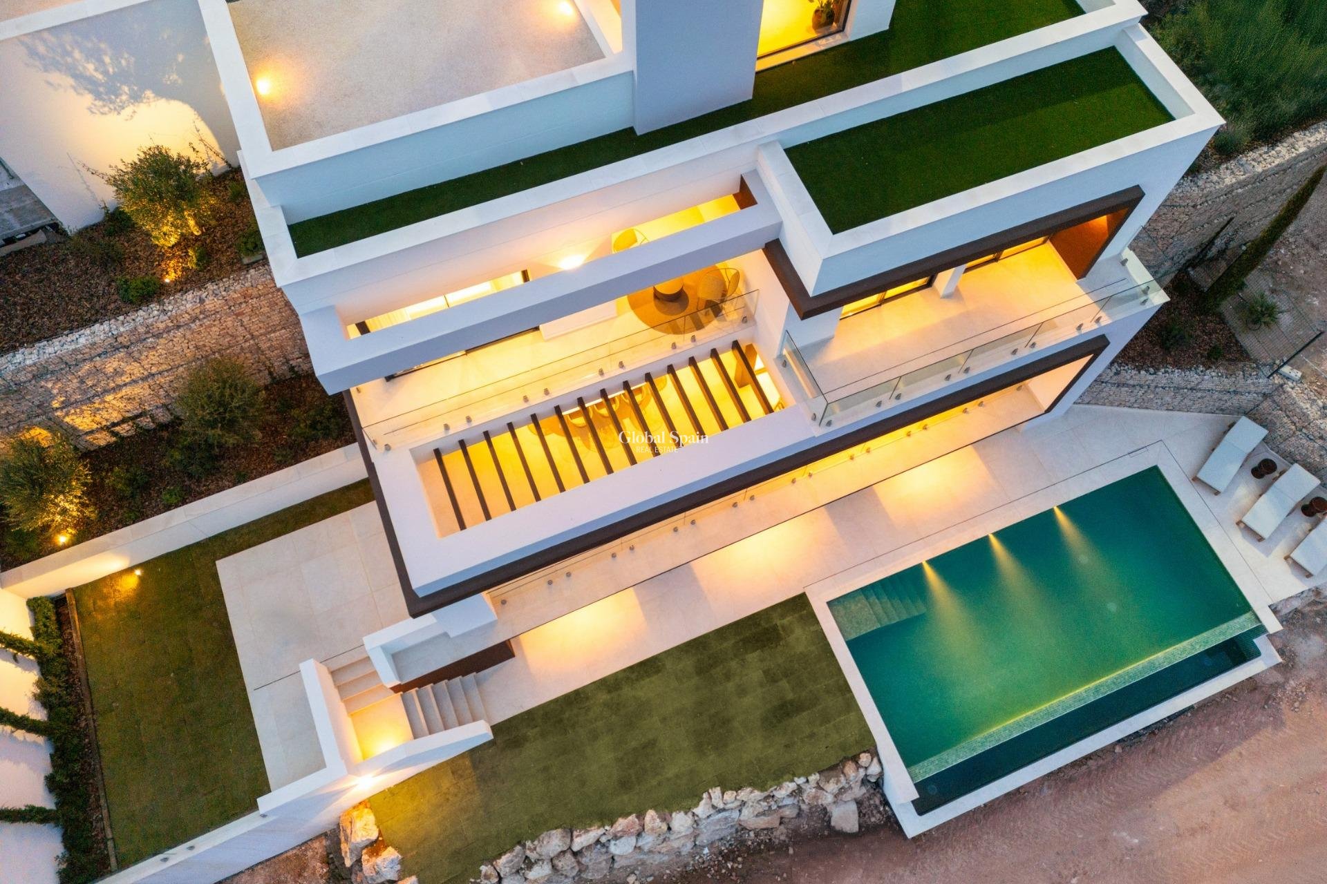 Neubau - VILLA -
MÁLAGA - Málaga Este