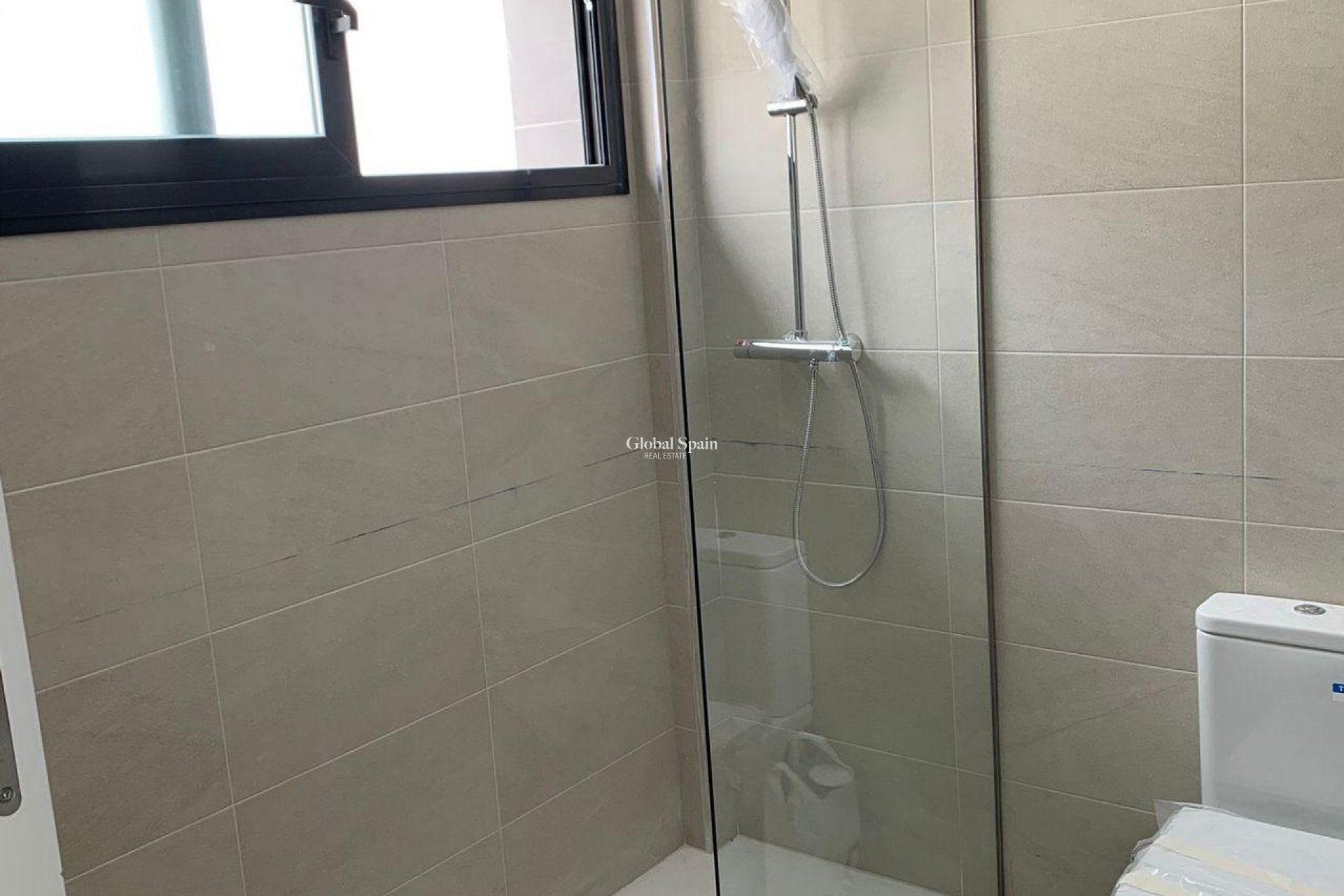 Neubau - VILLA -
MANILVA - La Duquesa