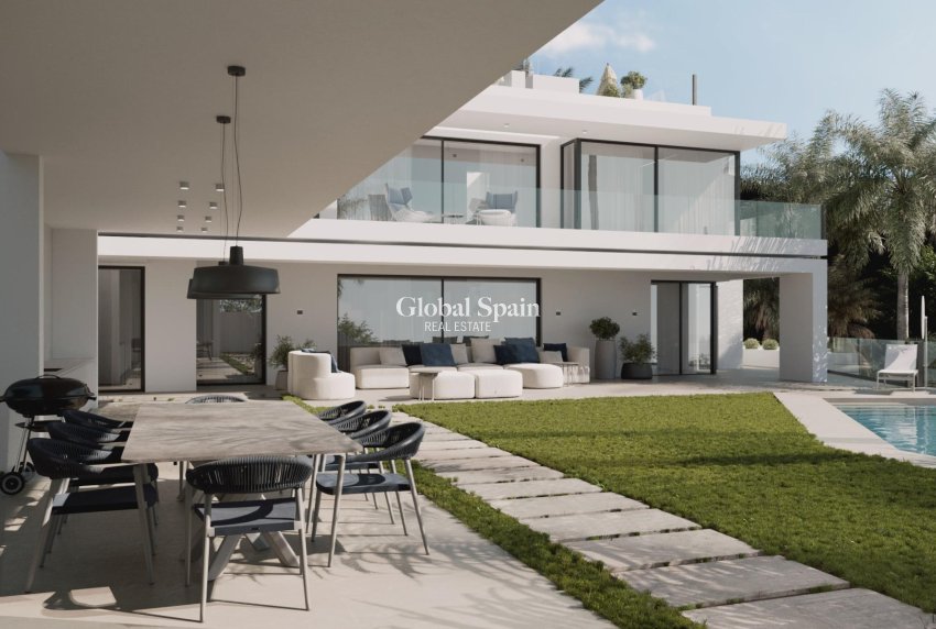 Neubau - Villa -
MARBELLA - Cascada De Camojan