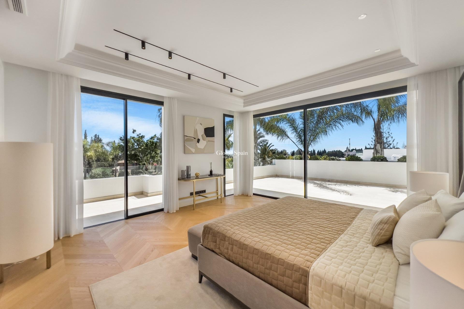 Neubau - VILLA -
MARBELLA - Lomas De Marbella Club