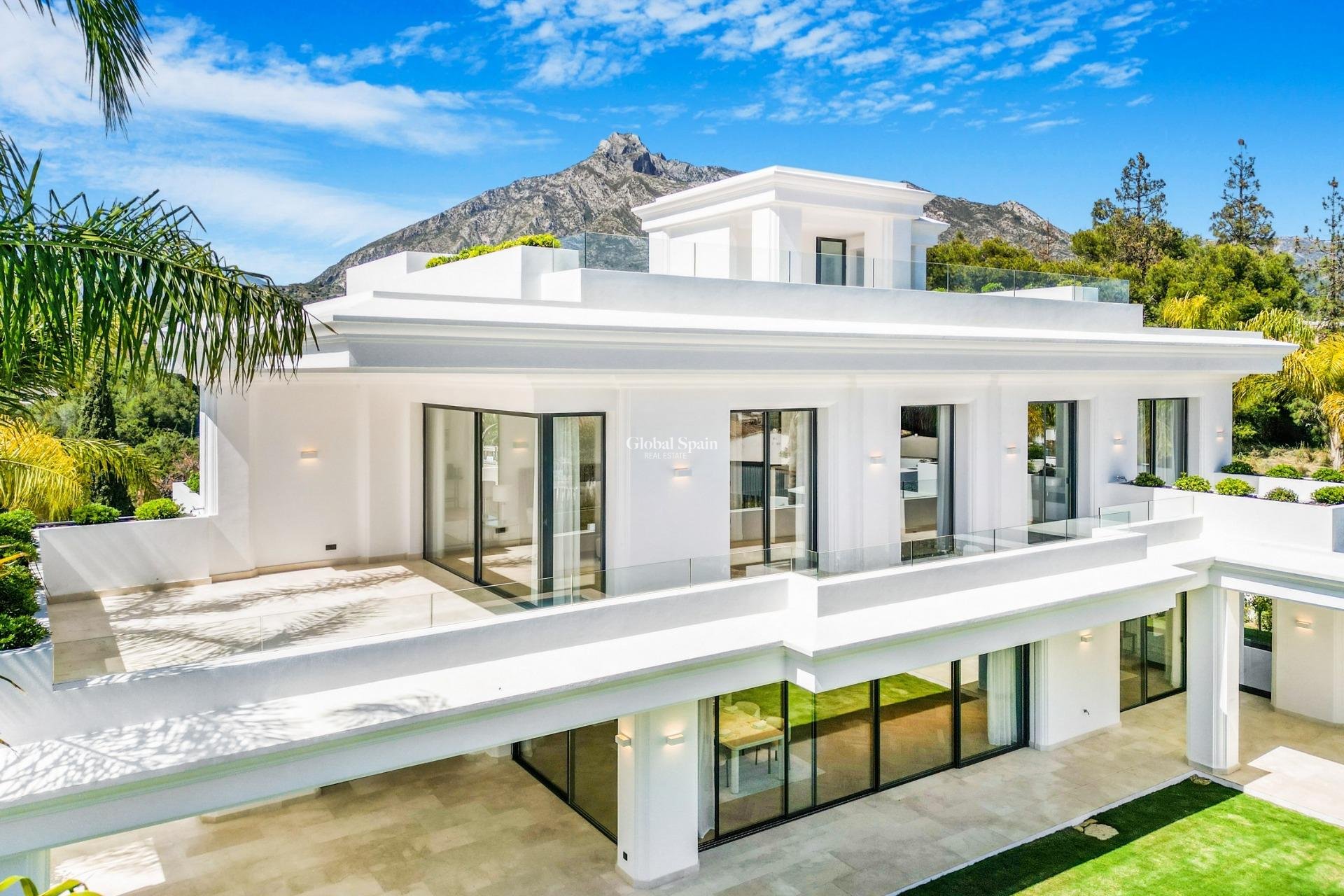 Neubau - VILLA -
MARBELLA - Lomas De Marbella Club
