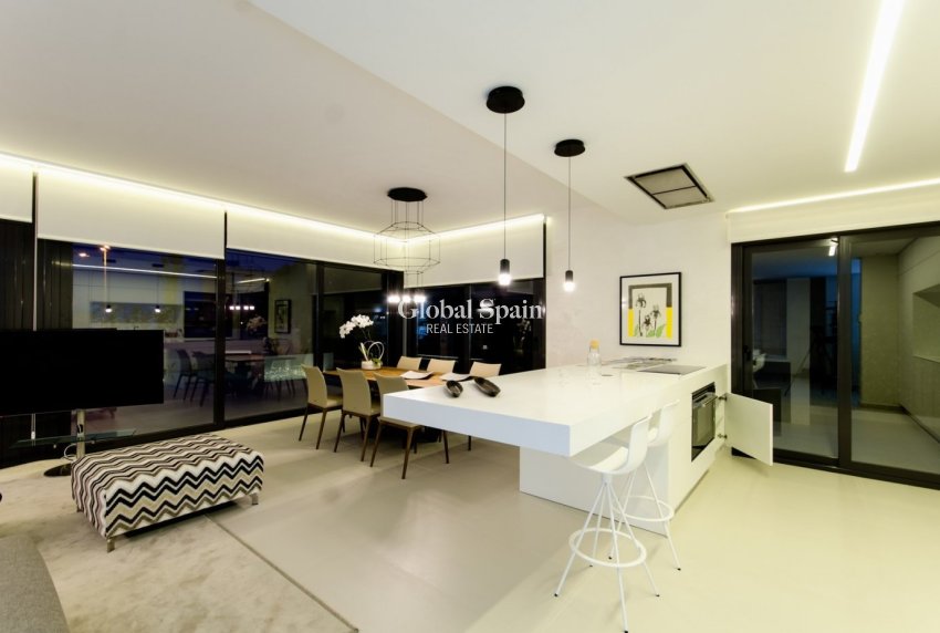 Neubau - Villa -
ORIHUELA COSTA - CAMPOAMOR