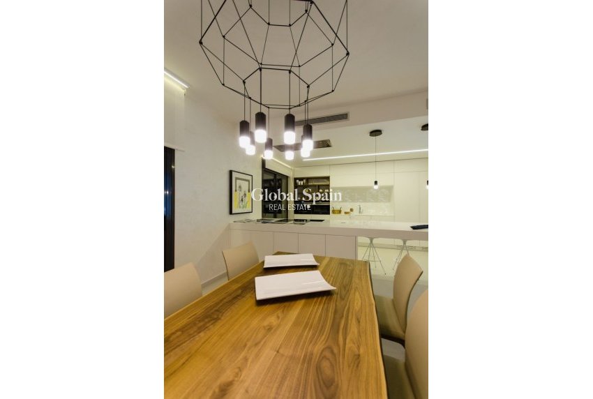 Neubau - VILLA -
ORIHUELA COSTA - CAMPOAMOR