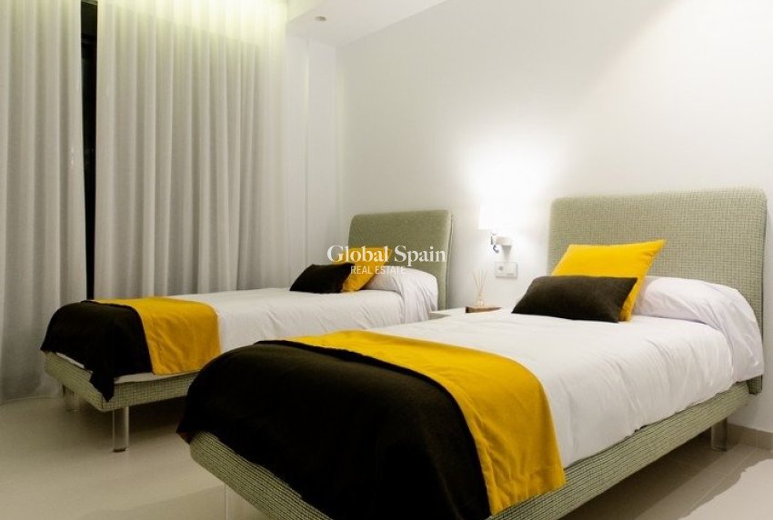 Neubau - VILLA -
ORIHUELA COSTA - CAMPOAMOR