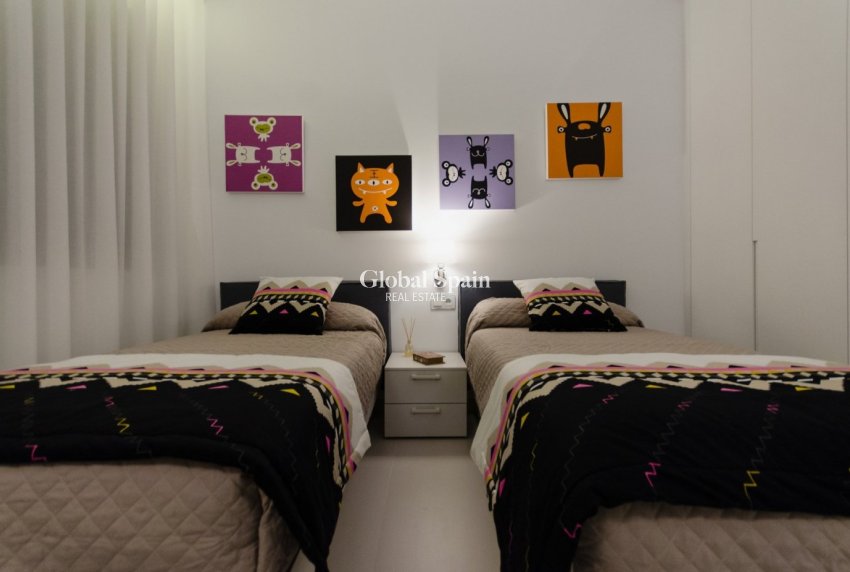 Neubau - VILLA -
ORIHUELA COSTA - CAMPOAMOR