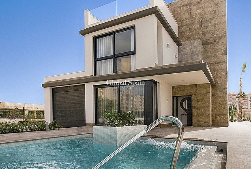 Neubau - VILLA -
ORIHUELA COSTA - CAMPOAMOR