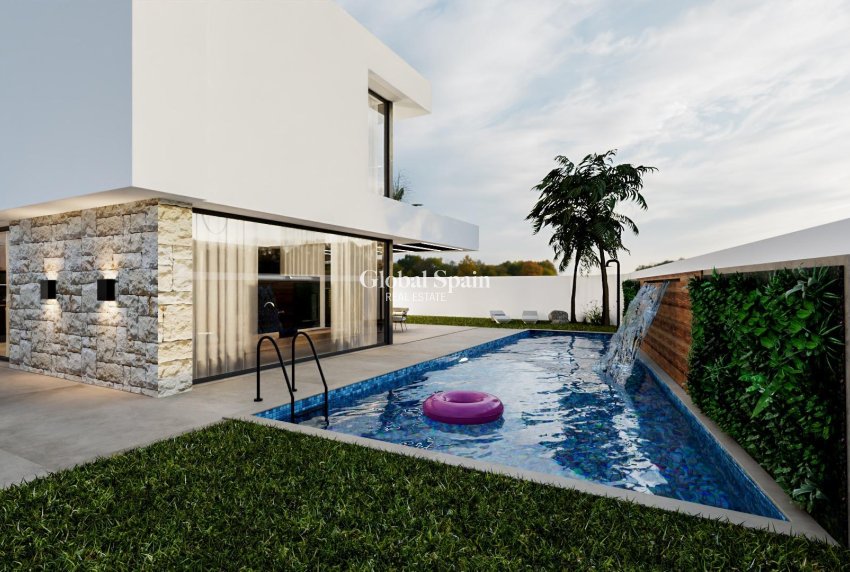 Neubau - VILLA -
ORIHUELA COSTA - La Zenia
