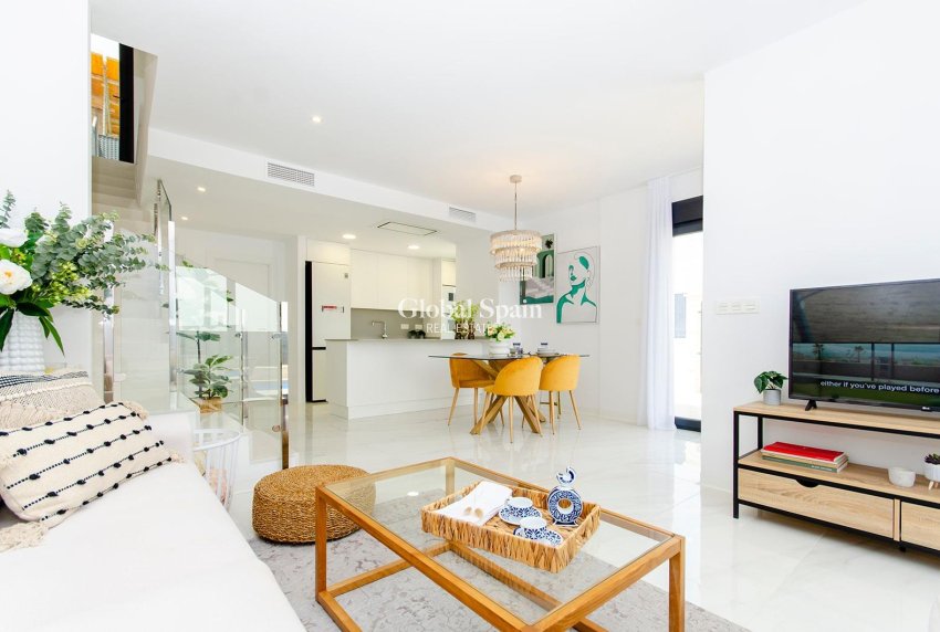 Neubau - Villa -
ORIHUELA - Vistabella Golf