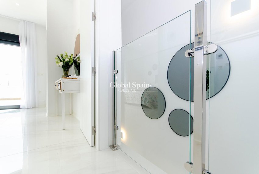 Neubau - Villa -
ORIHUELA - Vistabella Golf