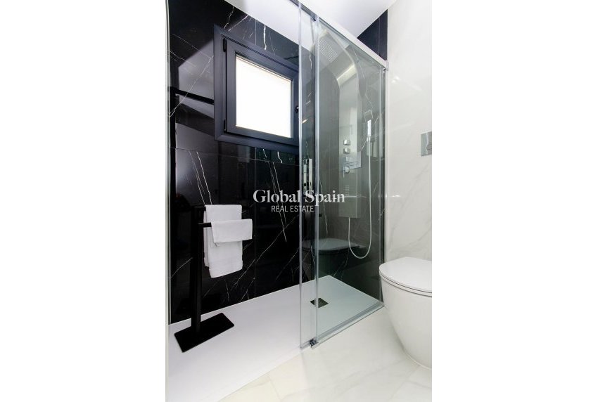 Neubau - Villa -
ORIHUELA - Vistabella Golf