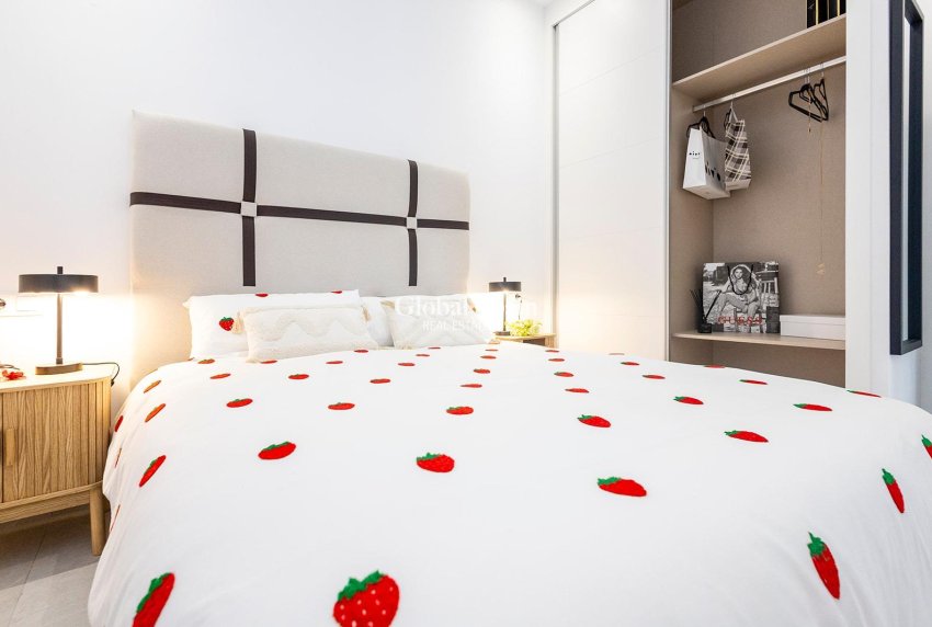 Neubau - VILLA -
ORIHUELA - Vistabella Golf