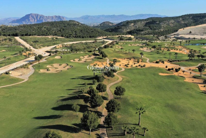 Neubau - VILLA -
ORIHUELA - Vistabella Golf