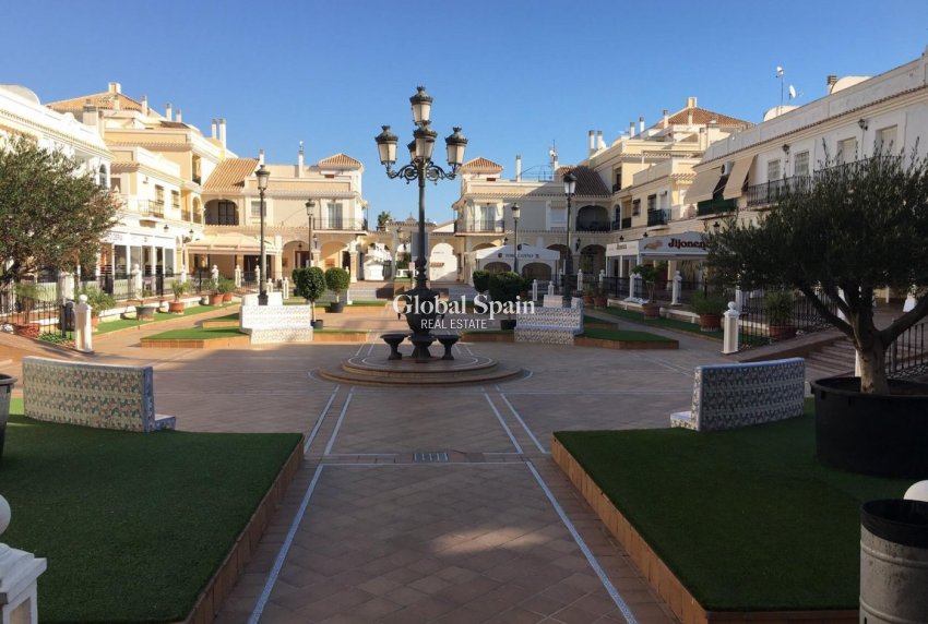 Neubau - VILLA -
PILAR DE LA HORADADA - Las Higuericas