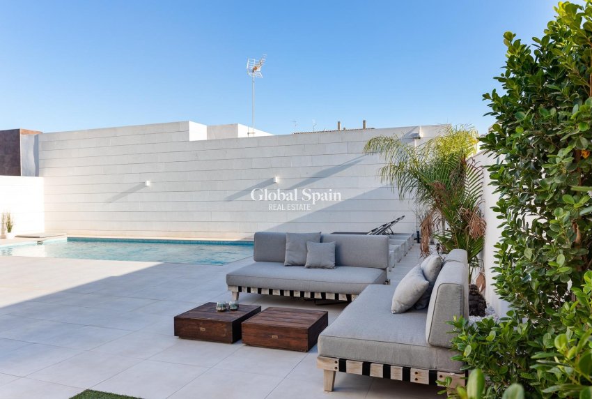 Neubau - Villa -
PILAR DE LA HORADADA - Pilar de la Horadada