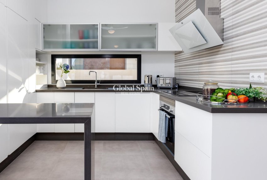 Neubau - Villa -
PILAR DE LA HORADADA - Pilar de la Horadada