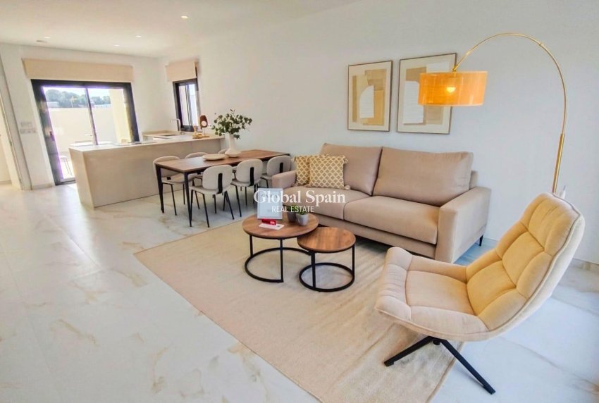 Neubau - Villa -
PILAR DE LA HORADADA - Pinar de Campoverde