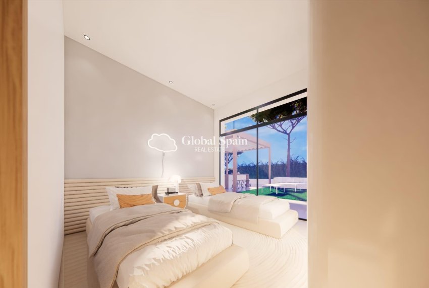 Neubau - VILLA -
PILAR DE LA HORADADA - Pinar de Campoverde