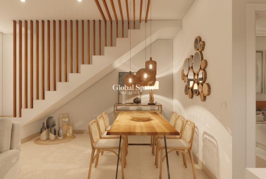 Neubau - VILLA -
PILAR DE LA HORADADA - Polideportivo