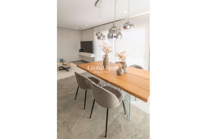 Neubau - Villa -
PILAR DE LA HORADADA