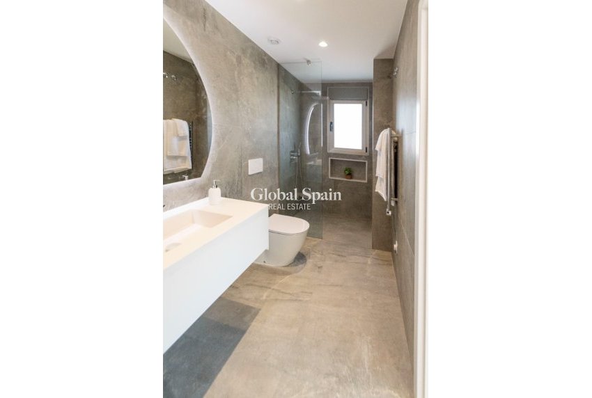 Neubau - Villa -
PILAR DE LA HORADADA