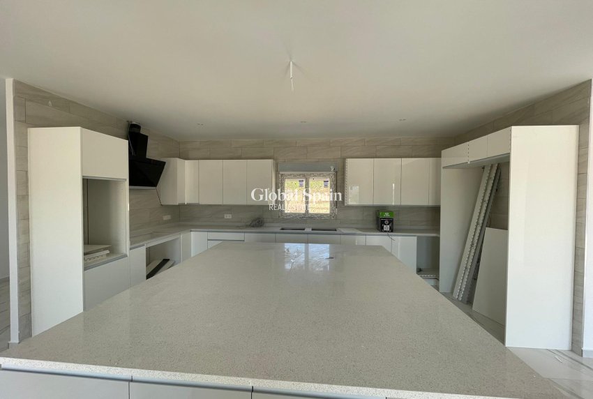 Neubau - Villa -
Pinoso - Camino Del Prado