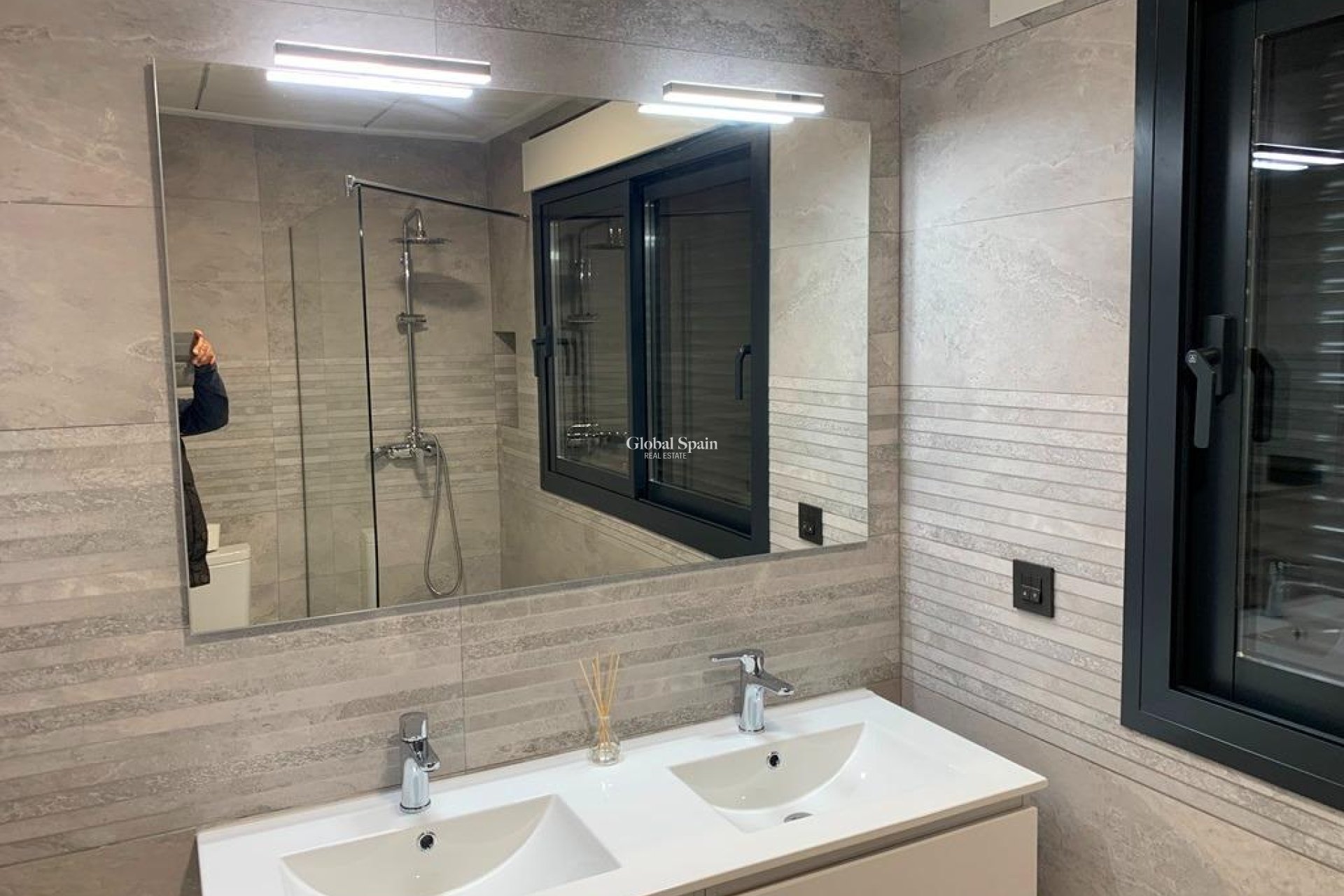 Neubau - VILLA -
Pinoso - Camino Del Prado