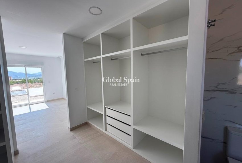 Neubau - VILLA -
Pinoso - Camino Del Prado