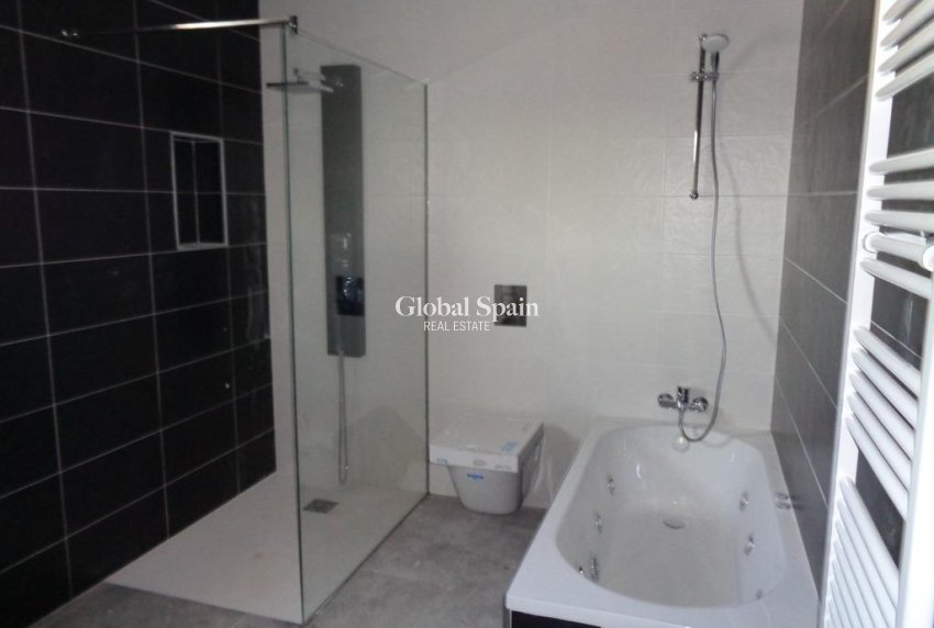 Neubau - VILLA -
Pinoso - Camino Del Prado