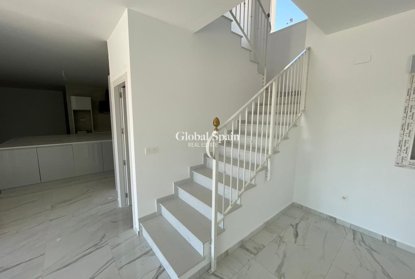 Neubau - VILLA -
Pinoso - Camino Del Prado