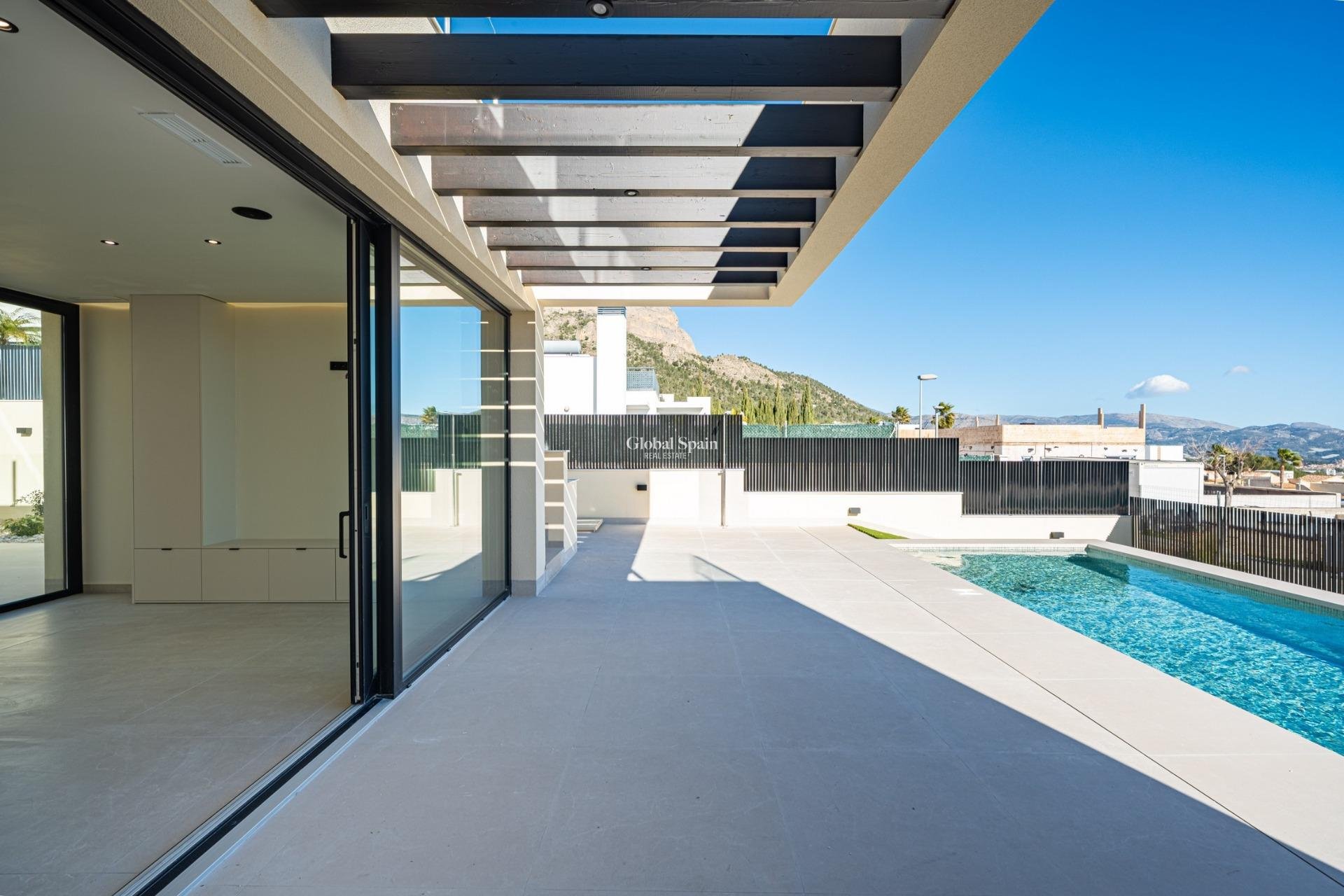 Neubau - VILLA -
POLOP - La Alberca