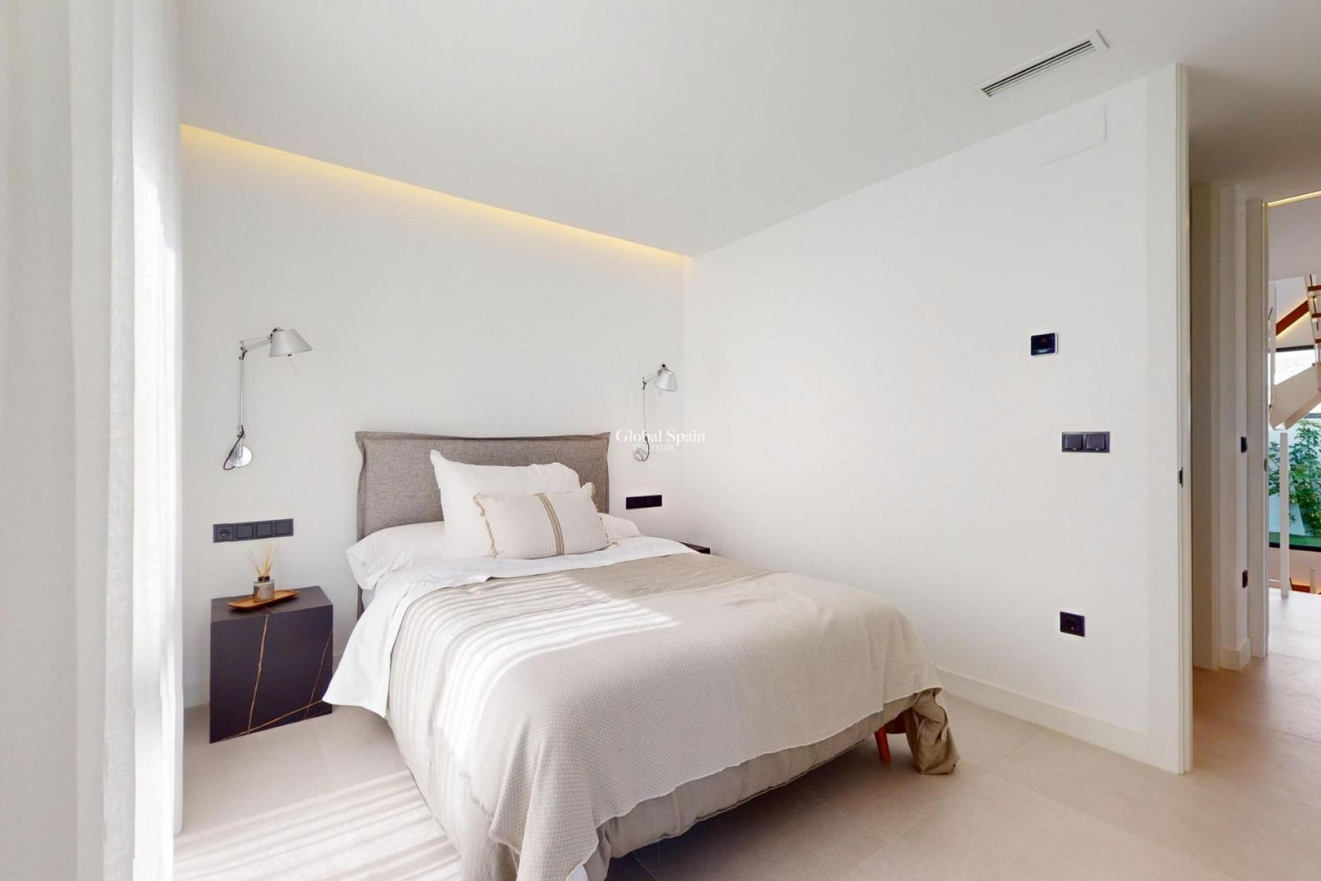 Neubau - VILLA -
POLOP - PAU 1