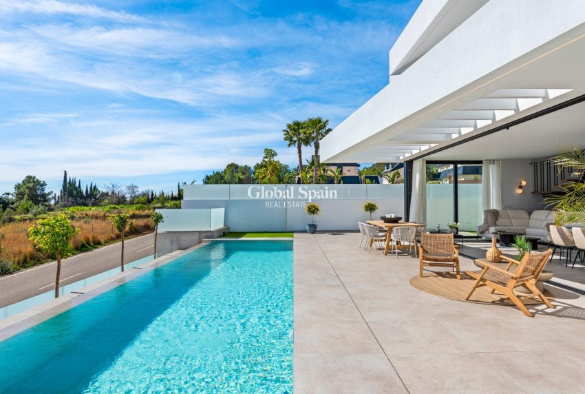 Neubau - Villa -
POLOP - Urbanizaciones