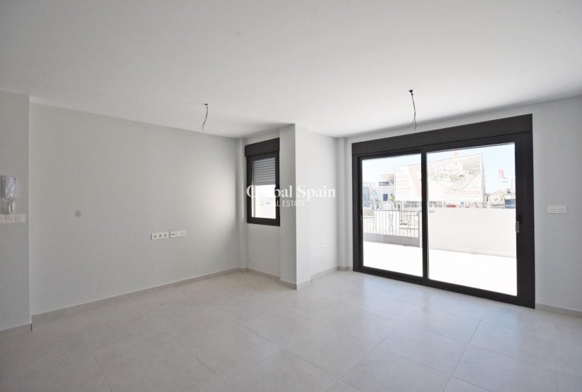 Neubau - VILLA -
PUERTO DE MAZARRÓN - Mar De Plata