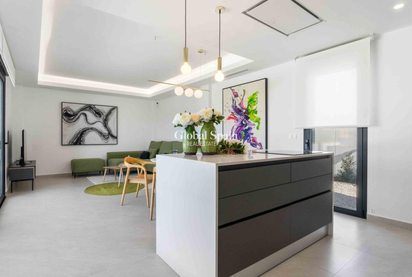 Neubau - VILLA -
ROJALES - Benimar