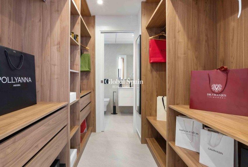 Neubau - VILLA -
ROJALES - Benimar