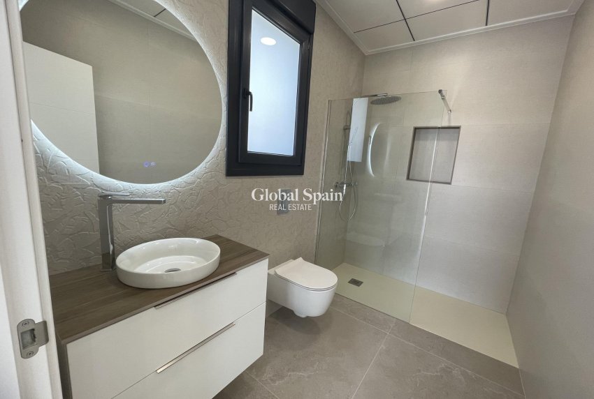 Neubau - VILLA -
ROJALES - Ciudad Quesada