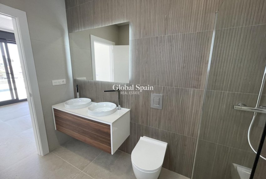 Neubau - VILLA -
ROJALES - Ciudad Quesada