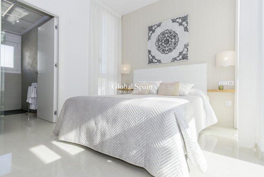Neubau - VILLA -
ROJALES - Ciudad Quesada