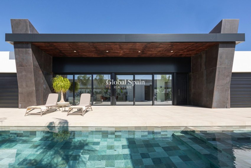 Neubau - VILLA -
ROJALES - Ciudad Quesada