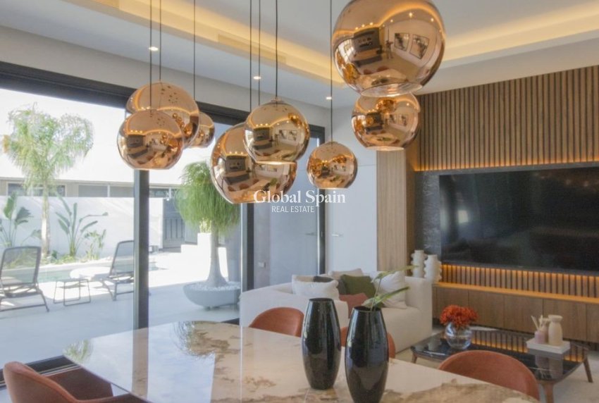 Neubau - VILLA -
ROJALES - Ciudad Quesada