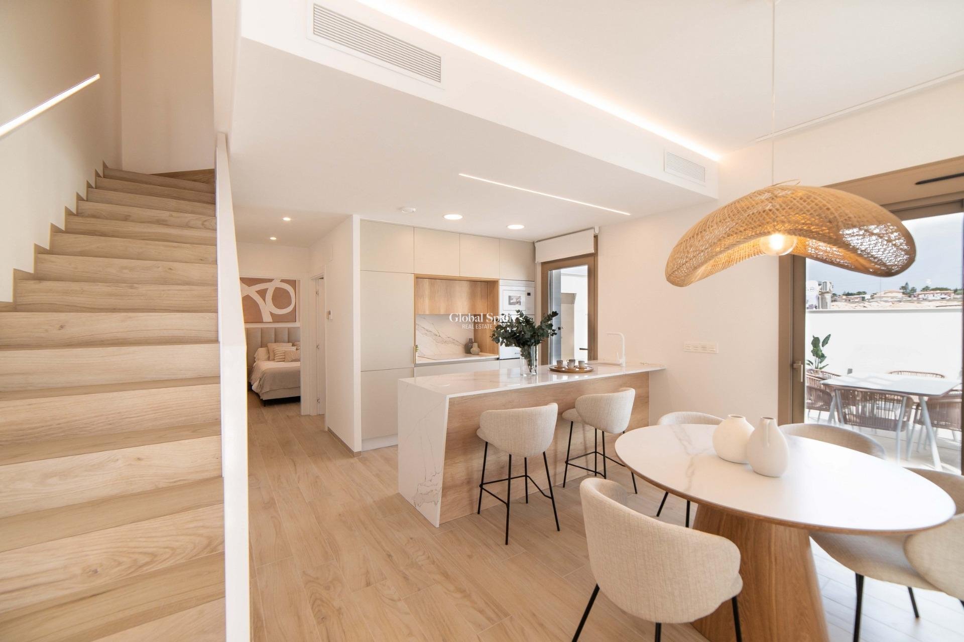 Neubau - VILLA -
ROJALES - Lo Marabú