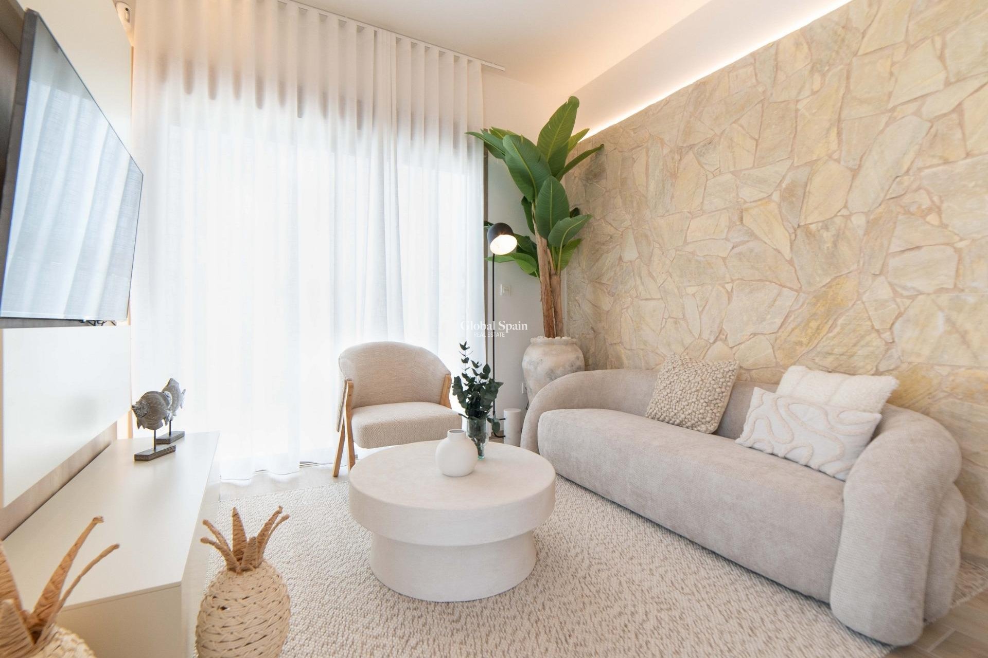 Neubau - VILLA -
ROJALES - Lo Marabú