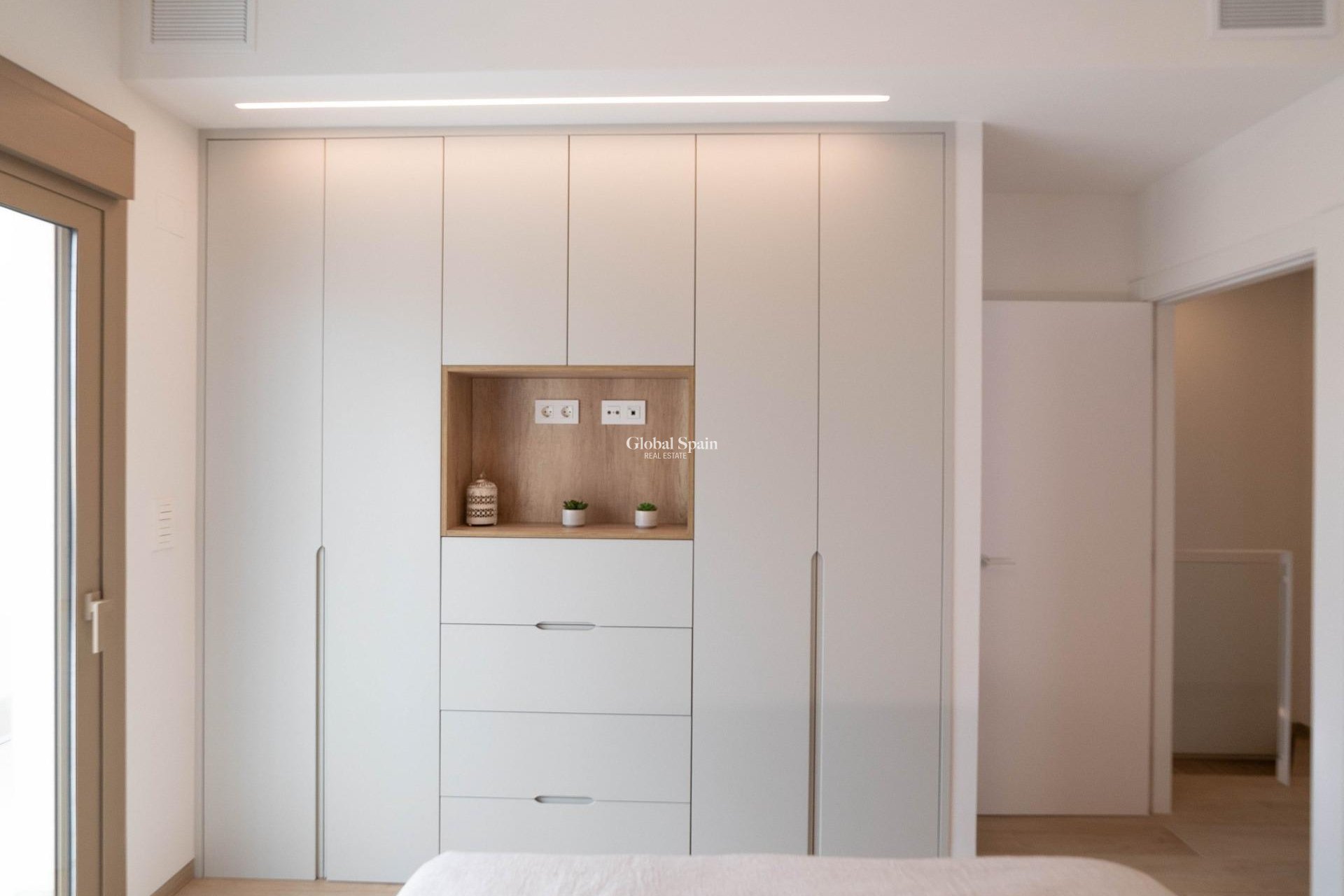 Neubau - VILLA -
ROJALES - Lo Marabú