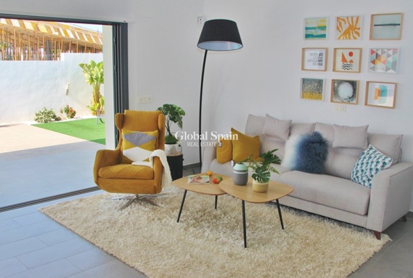 Neubau - VILLA -
ROJALES - Rojales